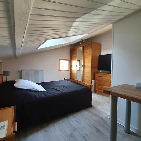 Bed and Breakfast Chez Valou Et Mika Mont-de-Marsan