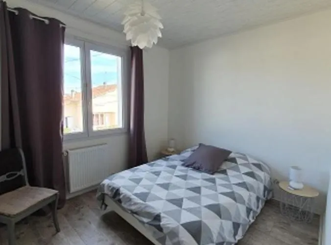 Chez Valou Et Mika Frühstückspension *