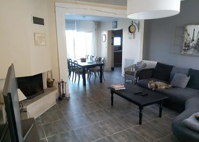 Chez Valou Et Mika *